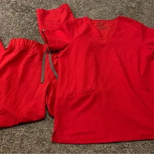 FIGS Red Scrub Set size Large